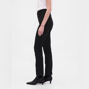 High Rise Vintage Slim Jeans with Washwell